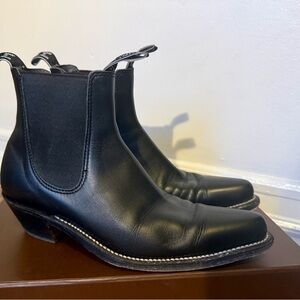 R.M. Williams Women's Black Leather Chukka Boots